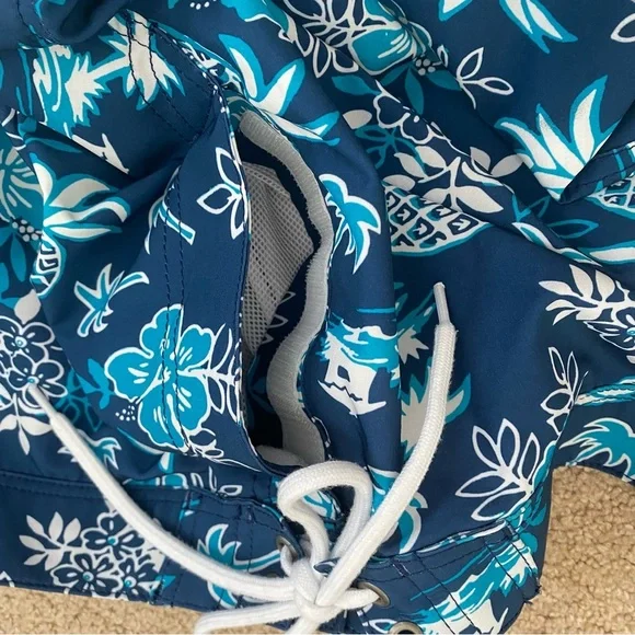 J Crew Swim Trunks Men’s 38 Blue Pineapple Hawaiian Lined Flex Beach - Picture 9 of 9
